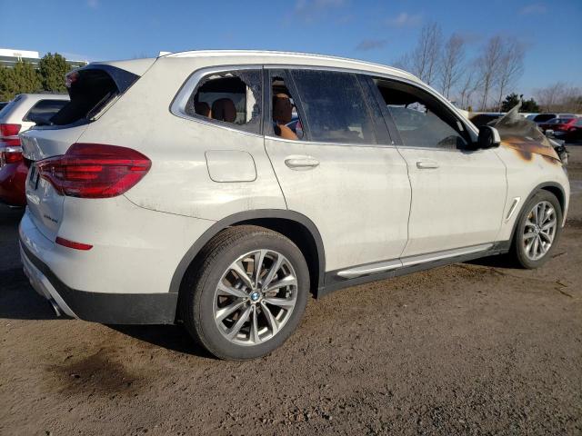 5UXTR9C52KLR10506 - 2019 BMW X3 XDRIVE30I WHITE photo 3