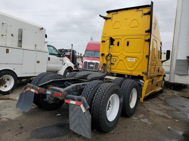 3AKJHHDR4KSKE1588 - 2019 FREIGHTLINER CASCADIA 1 YELLOW photo 4