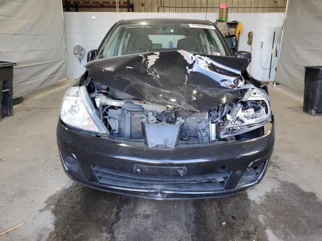 3N1BC1CPXBL438998 - 2011 NISSAN VERSA S BLACK photo 5