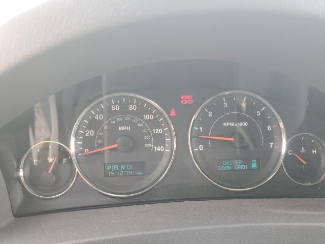 1J8HR48P07C582233 - 2007 JEEP GRAND CHER LAREDO WHITE photo 9