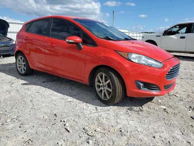 3FADP4EJ5FM224169 - 2015 FORD FIESTA SE RED photo 4