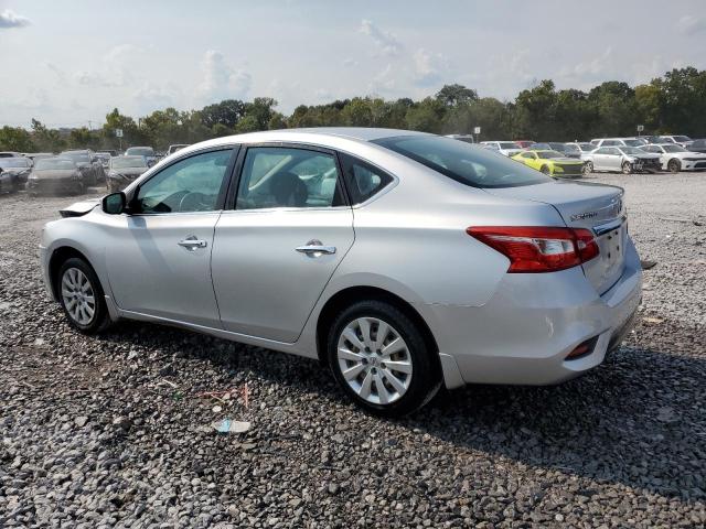 3N1AB7AP3JY215160 - 2018 NISSAN SENTRA S 银色 照片 2