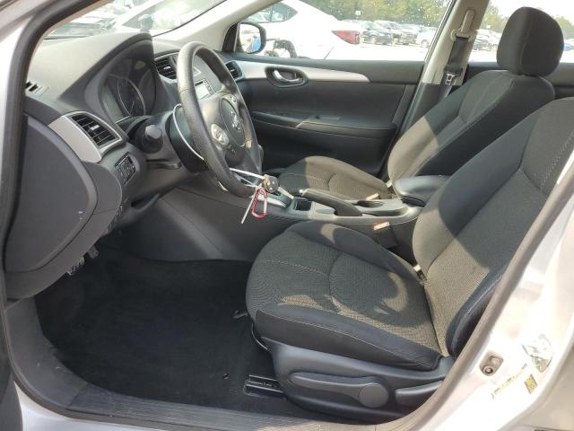 3N1AB7AP3JY215160 - 2018 NISSAN SENTRA S 银色 照片 7
