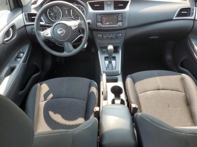 3N1AB7AP3JY215160 - 2018 NISSAN SENTRA S 银色 照片 8