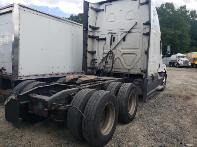 3AKJHHDRXKSKW1803 - 2019 FREIGHTLINER CASCADIA 1 Սպիտակ լուսանկար 4