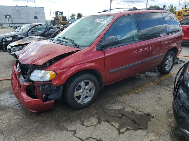 1D4GP45R55B176081 - 2005 DODGE CARAVAN SXT RED photo 1