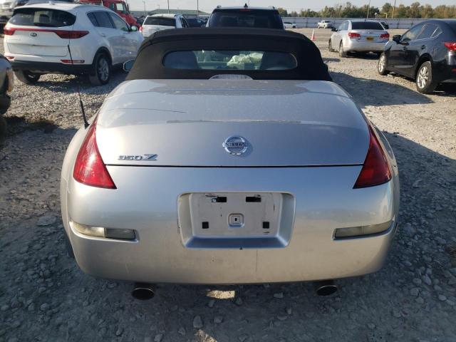 JN1AZ36A54T014205 - 2004 NISSAN 350Z ROADSTER SILVER photo 6