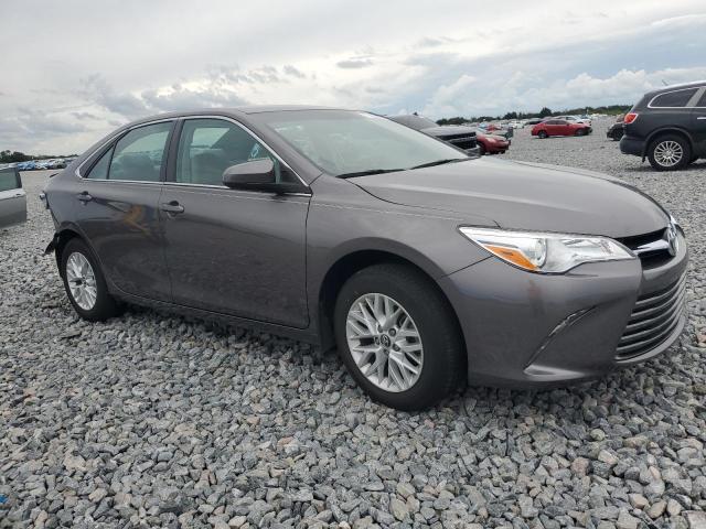 4T1BF1FK9HU737025 - 2017 TOYOTA CAMRY LE GRAY photo 4