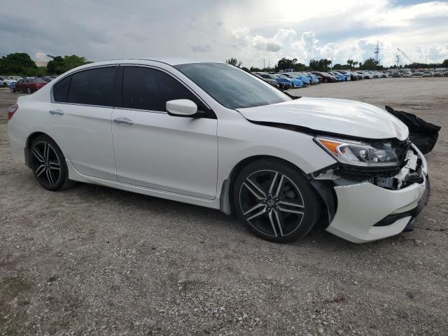 1HGCR2F57HA283019 - 2017 HONDA ACCORD SPORT თეთრი ფოტო 4