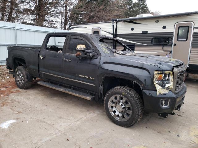 1GT12UE8XGF296852 - 2016 GMC SIERRA K2500 DENALI BLACK photo 4