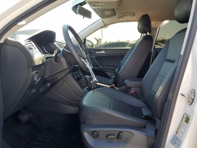 3VV3B7AX8LM168869 - 2020 VOLKSWAGEN TIGUAN SE 白色 照片 7