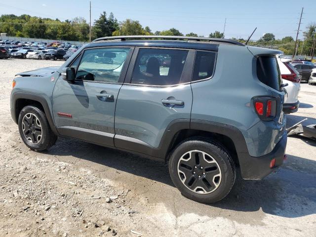 ZACCJBCB1HPG30733 - 2017 JEEP RENEGADE TRAILHAWK TURQUOISE photo 2