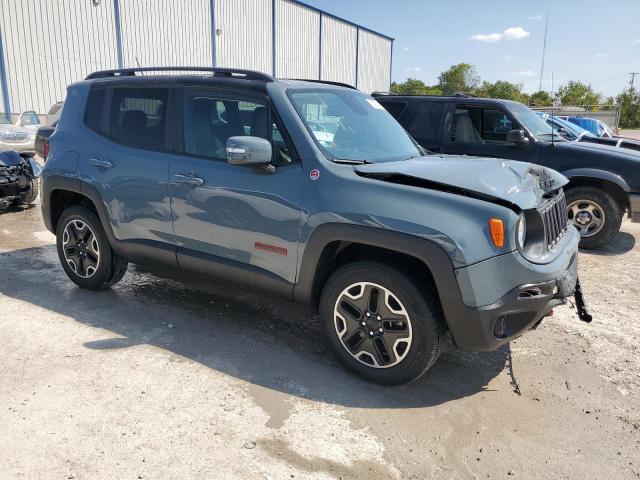 ZACCJBCB1HPG30733 - 2017 JEEP RENEGADE TRAILHAWK TURQUOISE photo 4