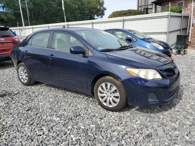 5YFBU4EE8DP190893 - 2013 TOYOTA COROLLA BASE Синій фото 4