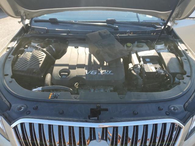 1G4GB5G32GF111013 - 2016 BUICK LACROSSE TAN photo 11