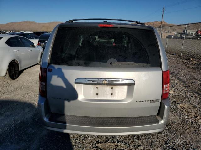 2A4RR5D12AR153400 - 2010 CHRYSLER TOWN & COU TOURING SILVER photo 6