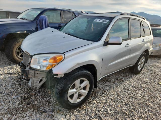2004 TOYOTA RAV4, 