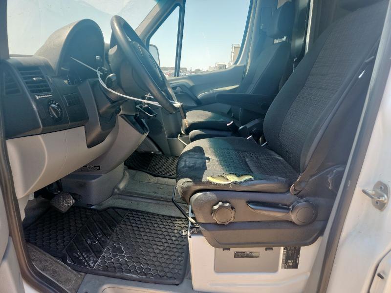 WD3PE8CC7E5848420 - 2014 MERCEDES-BENZ SPRINTER 2500 WHITE photo 7