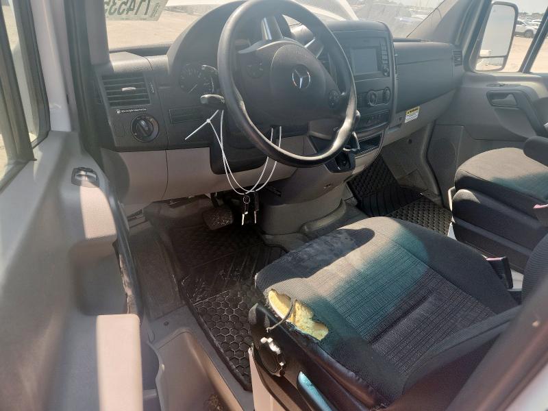 WD3PE8CC7E5848420 - 2014 MERCEDES-BENZ SPRINTER 2500 WHITE photo 8