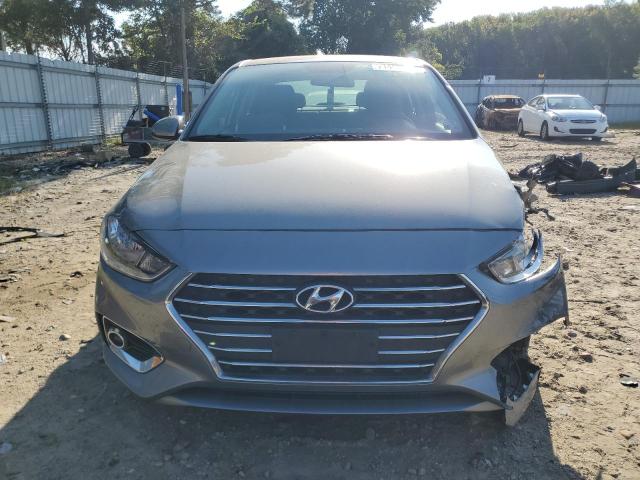 3KPC24A67NE176172 - 2022 HYUNDAI ACCENT SE SILVER photo 5