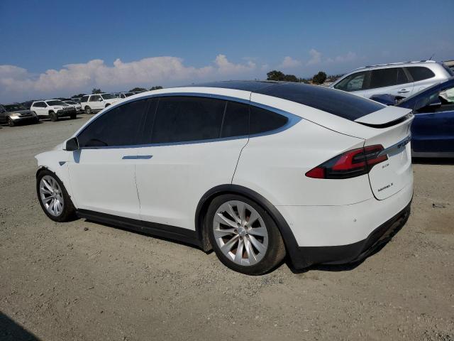 5YJXCAE26GF004023 - 2016 TESLA MODEL X 白色 照片 2