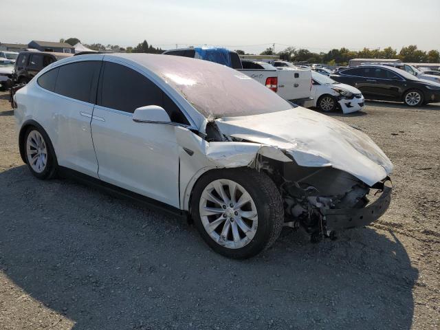 5YJXCAE26GF004023 - 2016 TESLA MODEL X 白色 照片 4