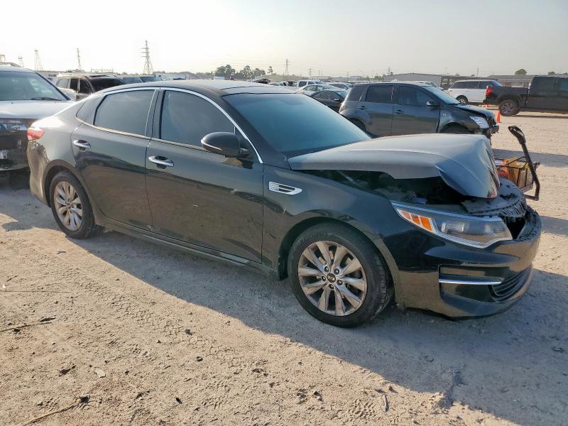5XXGU4L3XJG182869 - 2018 KIA OPTIMA EX BLACK photo 4