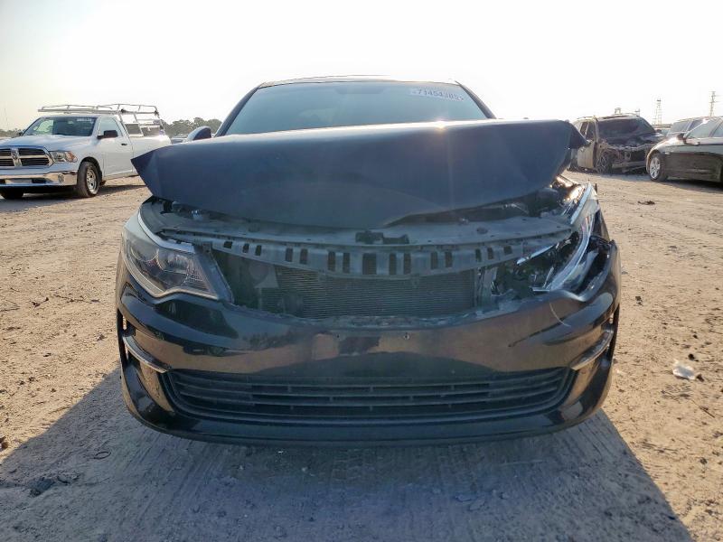 5XXGU4L3XJG182869 - 2018 KIA OPTIMA EX BLACK photo 5