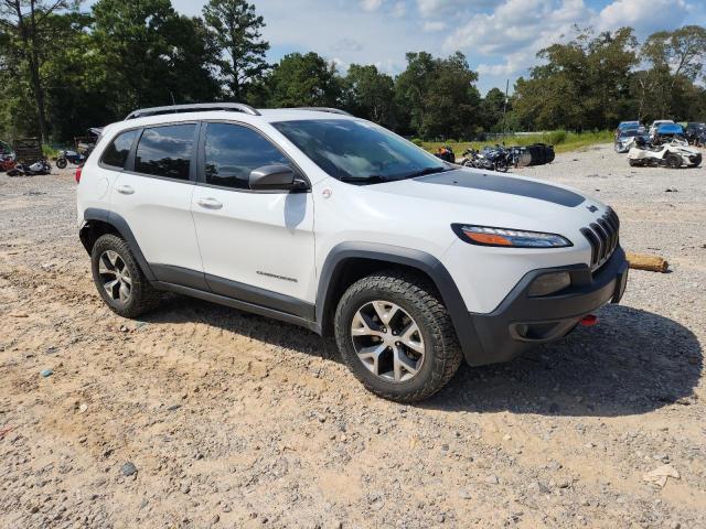 1C4PJMBB3HW622649 - 2017 JEEP CHEROKEE TRAILHAWK WHITE photo 4