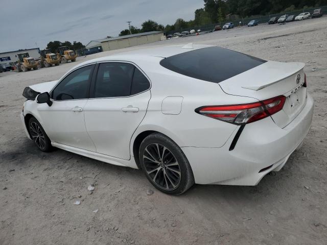 4T1B11HK7KU174589 - 2019 TOYOTA CAMRY L WHITE photo 2