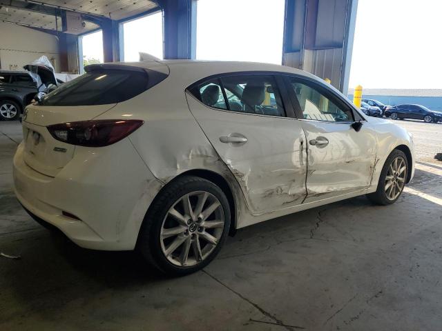 3MZBN1M37HM134045 - 2017 MAZDA 3 GRAND TOURING WHITE photo 3