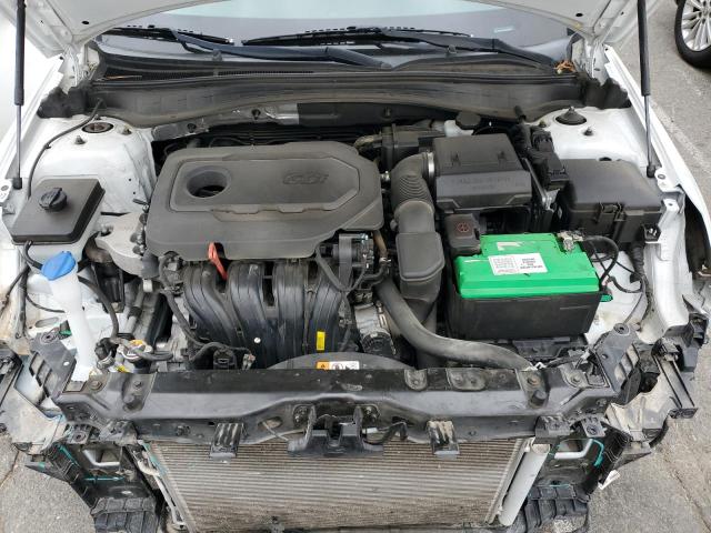 5XXGT4L33KG370234 - 2019 KIA OPTIMA LX WHITE photo 11