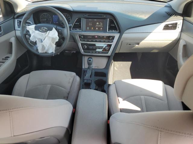 5NPE24AF2HH451360 - 2017 HYUNDAI SONATA SE RED photo 8