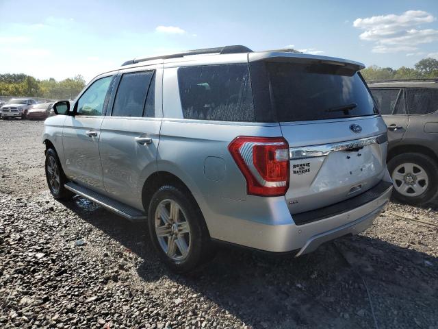 1FMJU1HT7JEA46261 - 2018 FORD EXPEDITION XLT SILVER photo 2