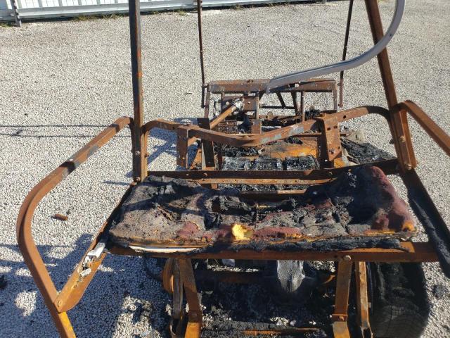 3049590 - 2015 EZGO GOLF CART BURN photo 6