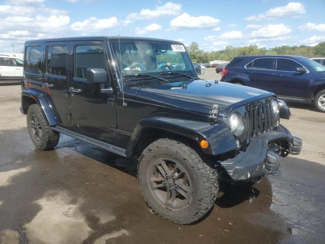 1C4BJWEG6HL565331 - 2017 JEEP WRANGLER U SAHARA შავი ფოტო 4