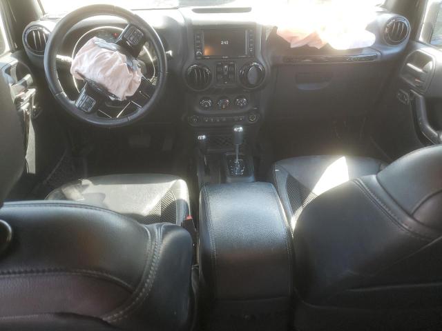 1C4BJWEG6HL565331 - 2017 JEEP WRANGLER U SAHARA შავი ფოტო 8