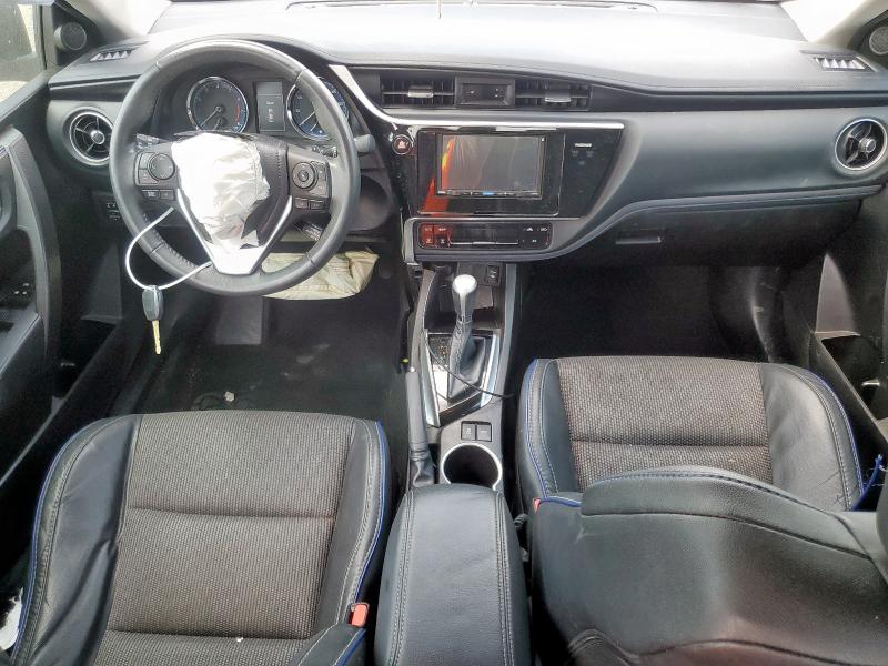 5YFBURHE2HP731208 - 2017 TOYOTA COROLLA L BLUE photo 8