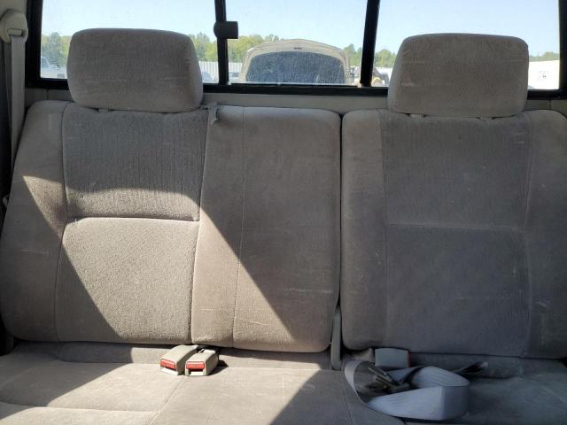 5TEGM92N02Z034295 - 2002 TOYOTA TACOMA DOUBLE CAB PRERUNNER SILVER photo 10