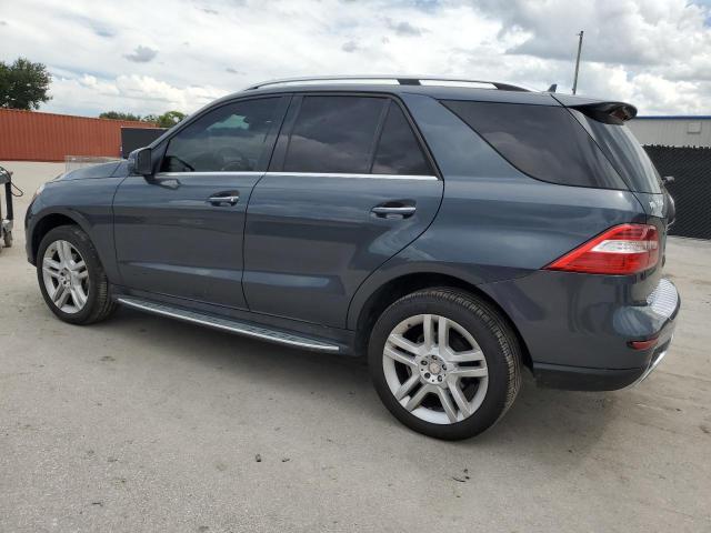 4JGDA5HB5FA503040 - 2015 MERCEDES-BENZ ML 350 4MATIC GRAY photo 2