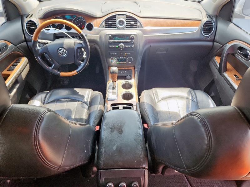 5GAER23D29J104438 - 2009 BUICK ENCLAVE CXL WHITE photo 8