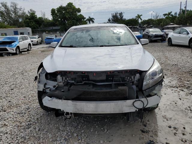 1G11D5SR9DF295905 - 2013 CHEVROLET MALIBU 1LT WHITE photo 5