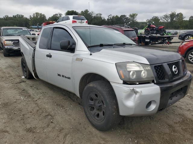 1N6BA06A45N528007 - 2005 NISSAN TITAN XE TWO TONE photo 4