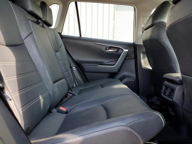 2T3DWRFV6KW013521 - 2019 TOYOTA RAV4 LIMITED GRAY photo 11