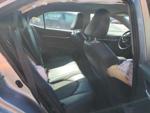 4T1G11AK5LU966970 - 2020 TOYOTA CAMRY SE SILVER photo 10