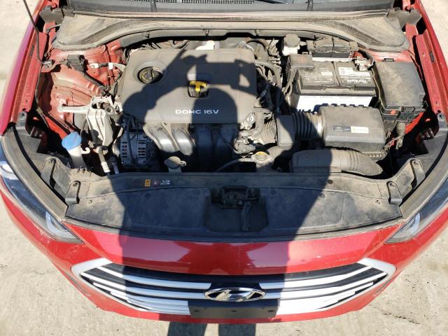 5NPD84LF6JH275541 - 2018 HYUNDAI ELANTRA SEL RED photo 11