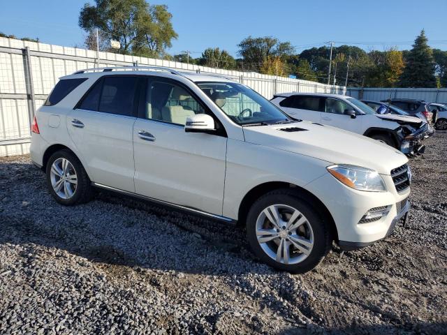 4JGDA5HB0DA248553 - 2013 MERCEDES-BENZ ML 350 4MATIC WHITE photo 4