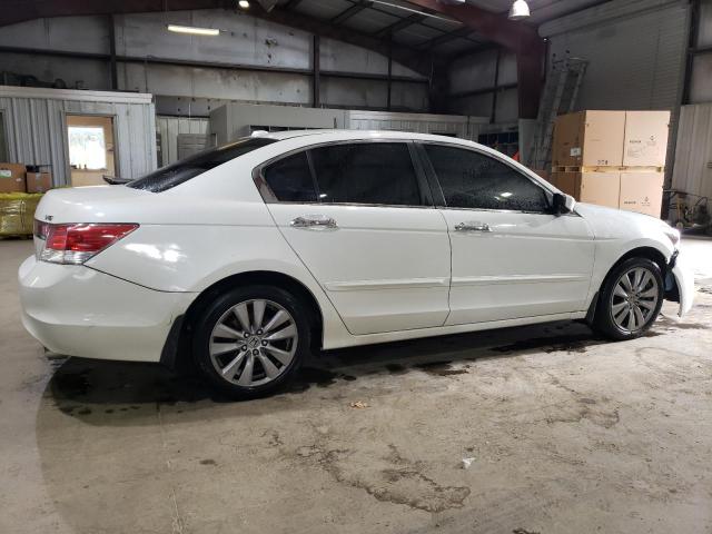 1HGCP3F83CA016541 - 2012 HONDA ACCORD EXL WHITE photo 3