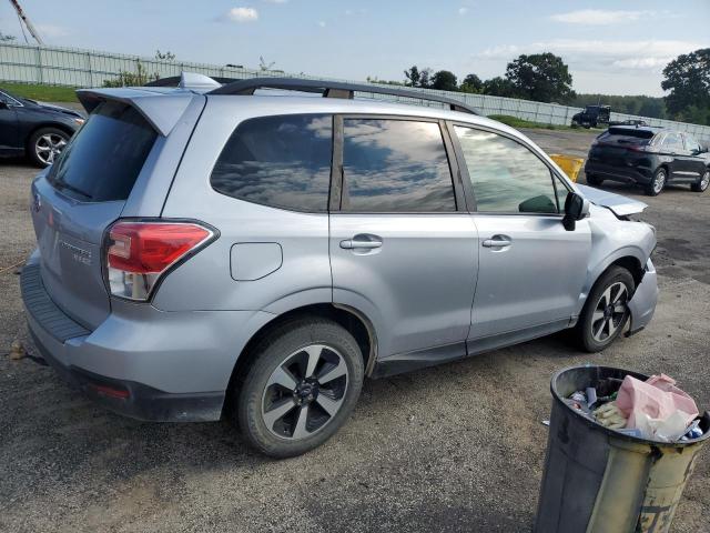 JF2SJAEC2HH494178 - 2017 SUBARU FORESTER 2.5I PREMIUM SILVER photo 3