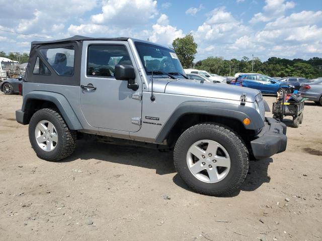 1C4AJWAG9DL586573 - 2013 JEEP WRANGLER SPORT GRAY photo 4